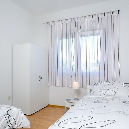 Holiday Home Iris مارينا المظهر الخارجي الصورة
